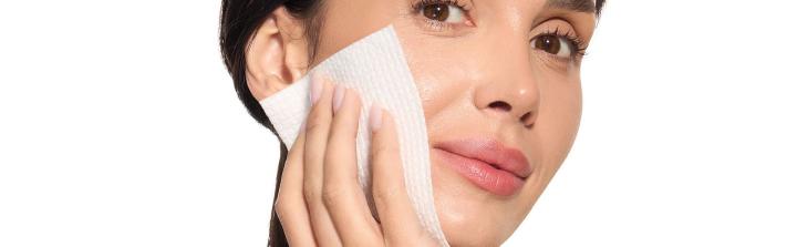 Love Cosmetics Awards 2025: Kosmetyczne gadżety, które zmieniają zasady gry - Alkmie Pure Face Towels